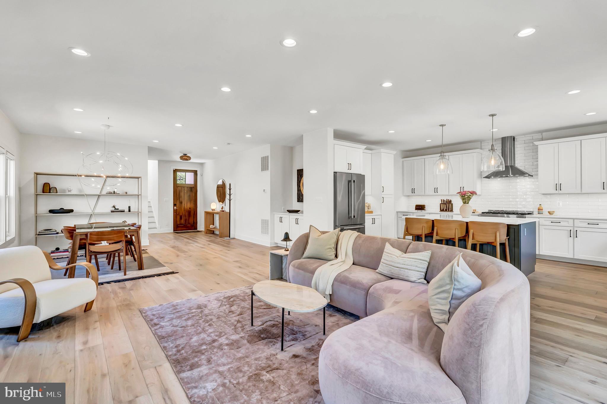 CARLIN SPRINGS - Residential