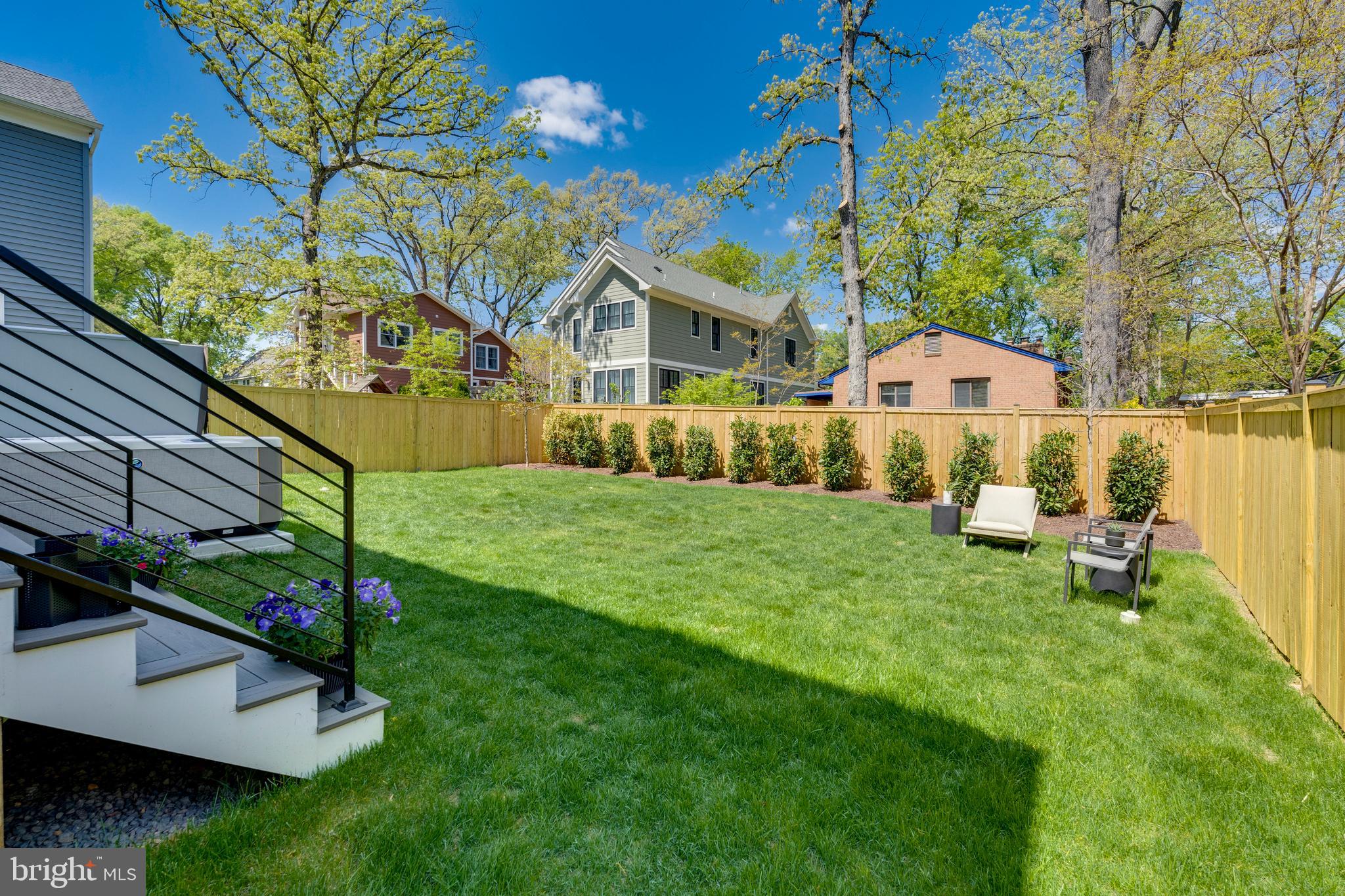 CARLIN SPRINGS - Residential