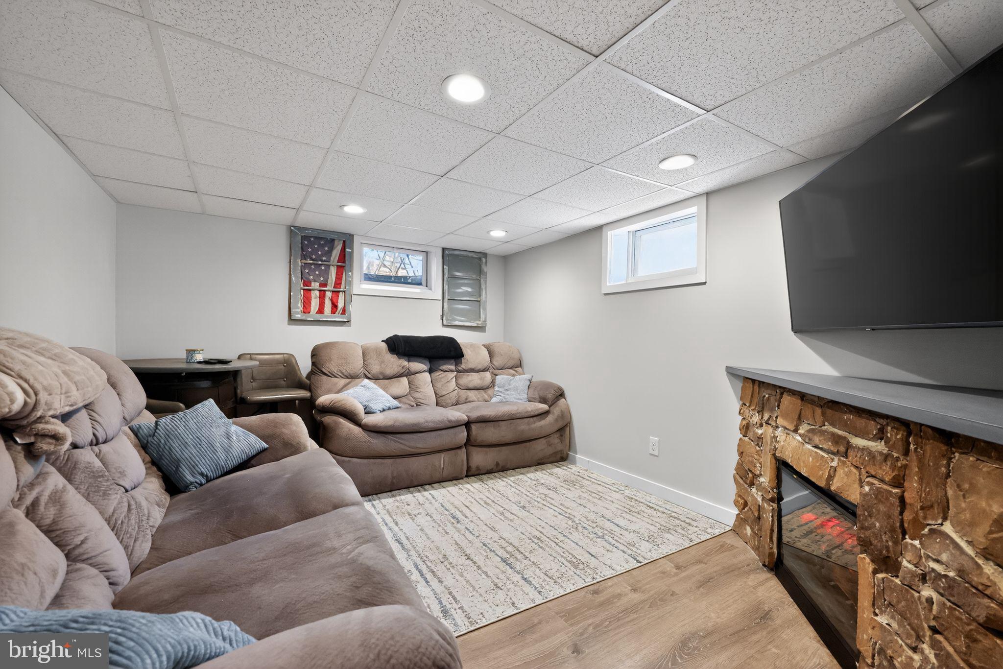 RIDLEY PARK - Residential