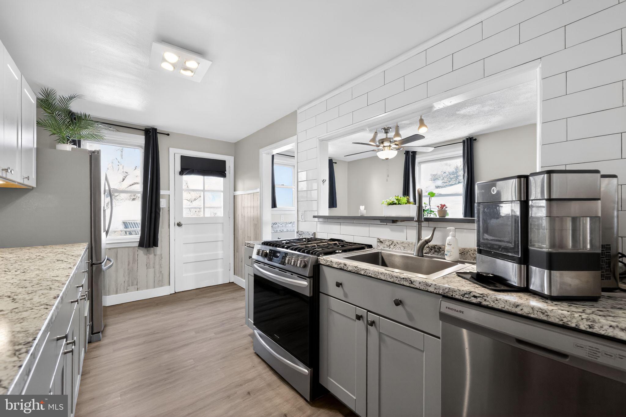 RIDLEY PARK - Residential