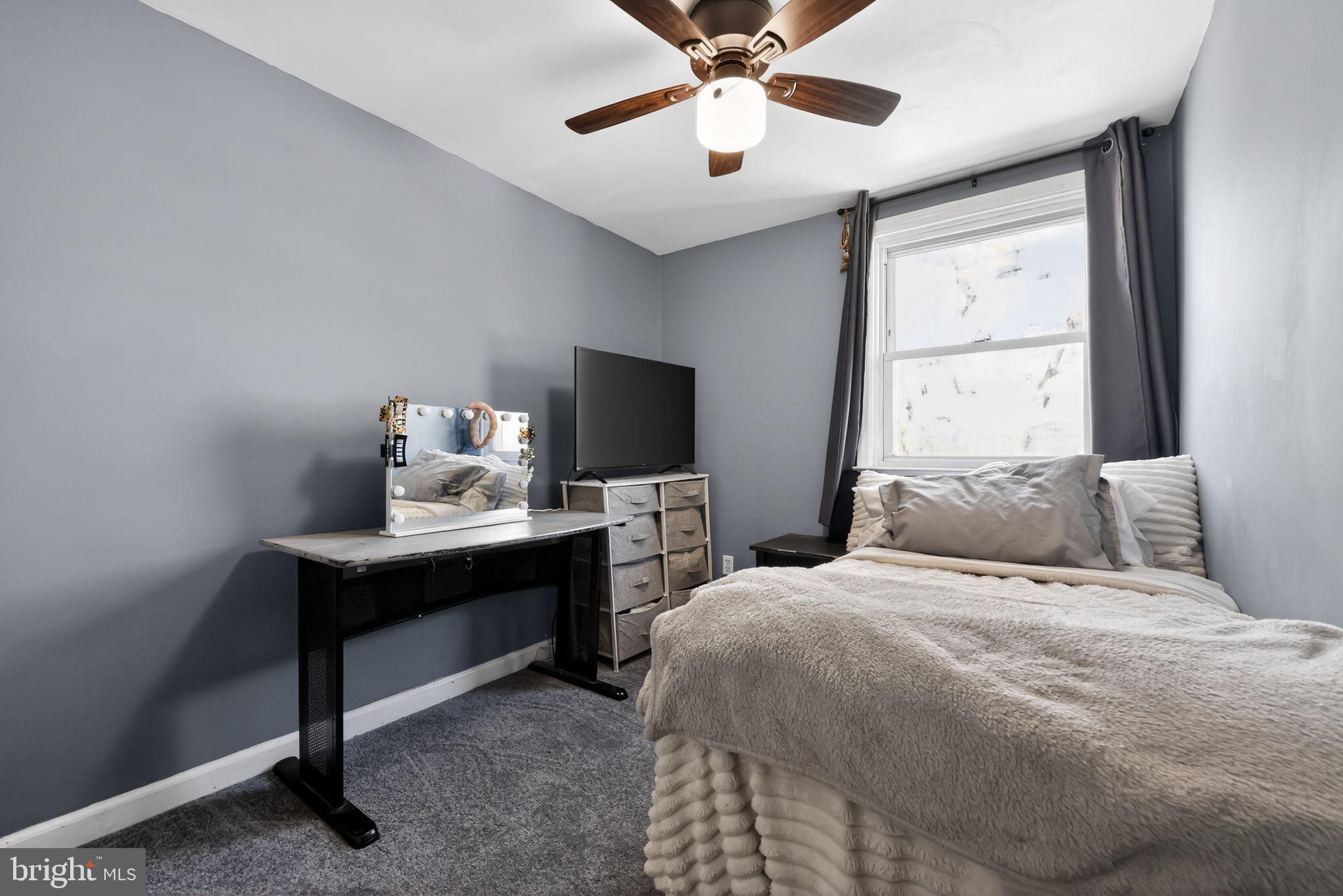 RIDLEY PARK - Residential