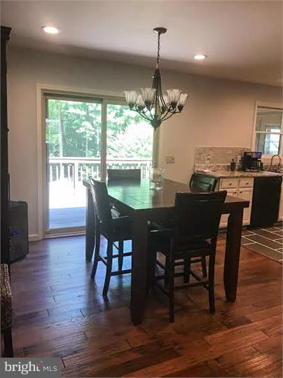 WINDWOOD COVES - Residential Lease