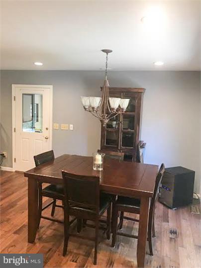 WINDWOOD COVES - Residential Lease