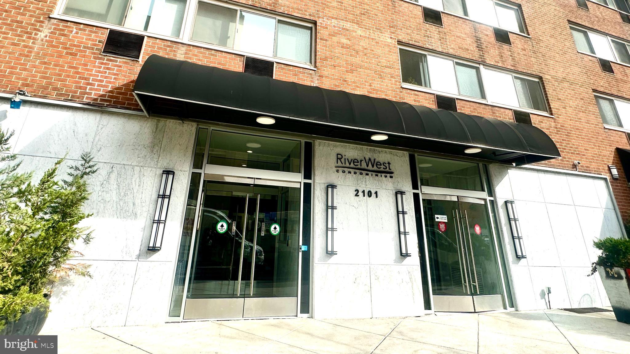 2101 CHESTNUT STREET 17 317