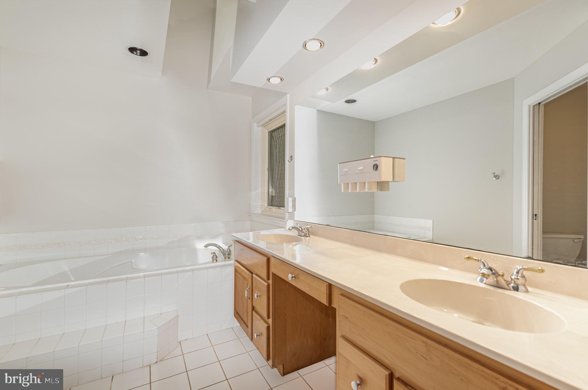 AIRVILLE - Residential