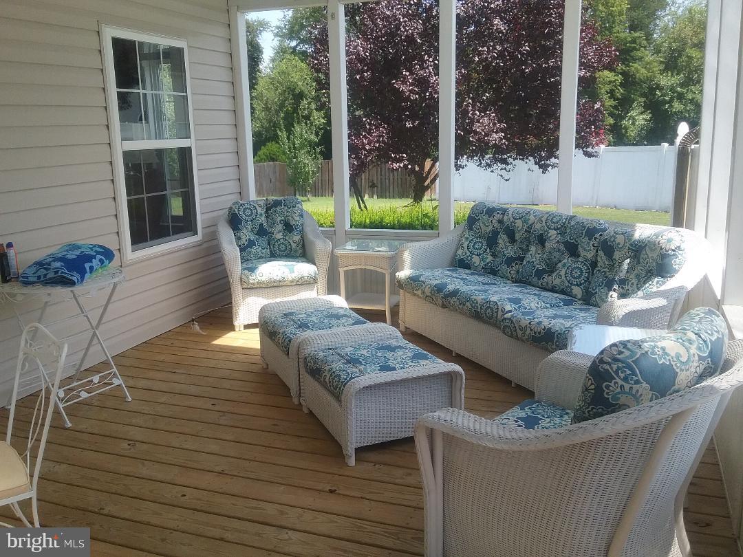 WILLOW SPRINGS ACRES - Residential