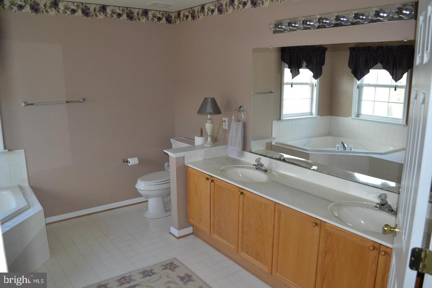 WILLOW SPRINGS ACRES - Residential