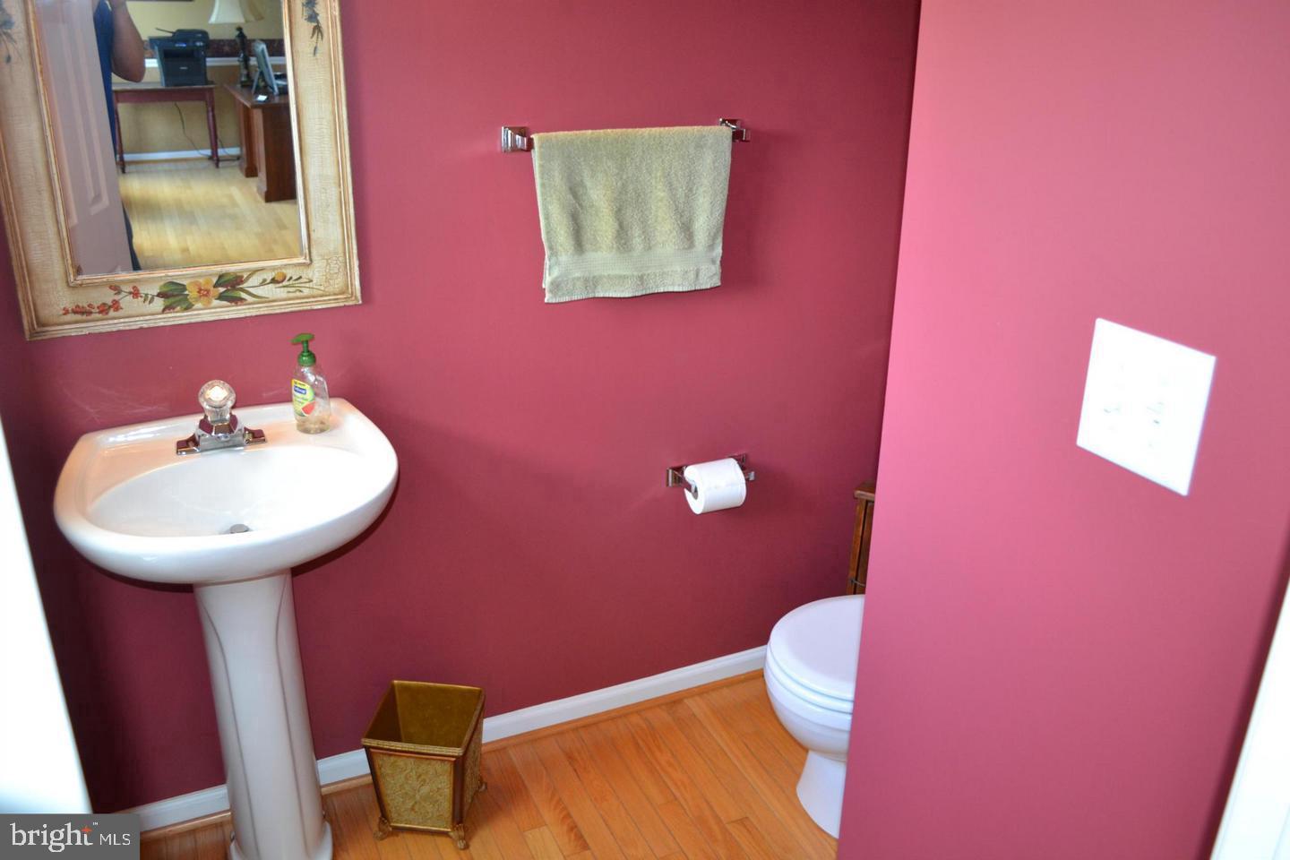 WILLOW SPRINGS ACRES - Residential