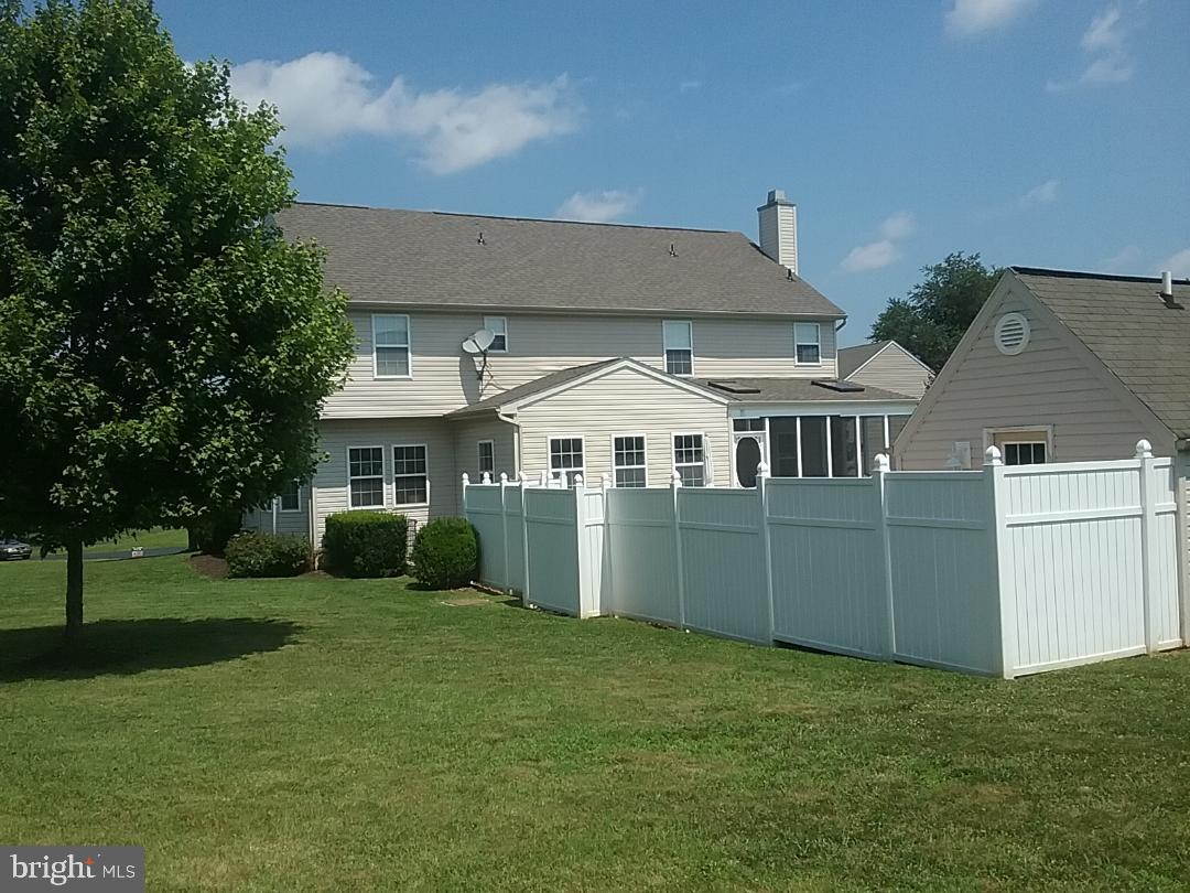 WILLOW SPRINGS ACRES - Residential