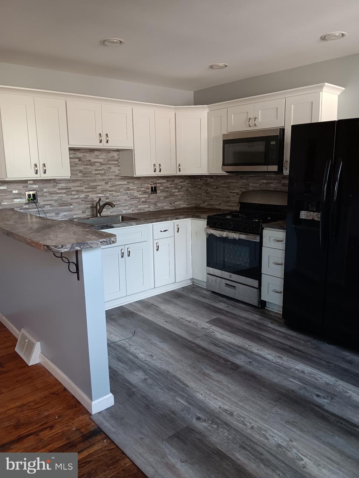 WALTON PARK - Residential