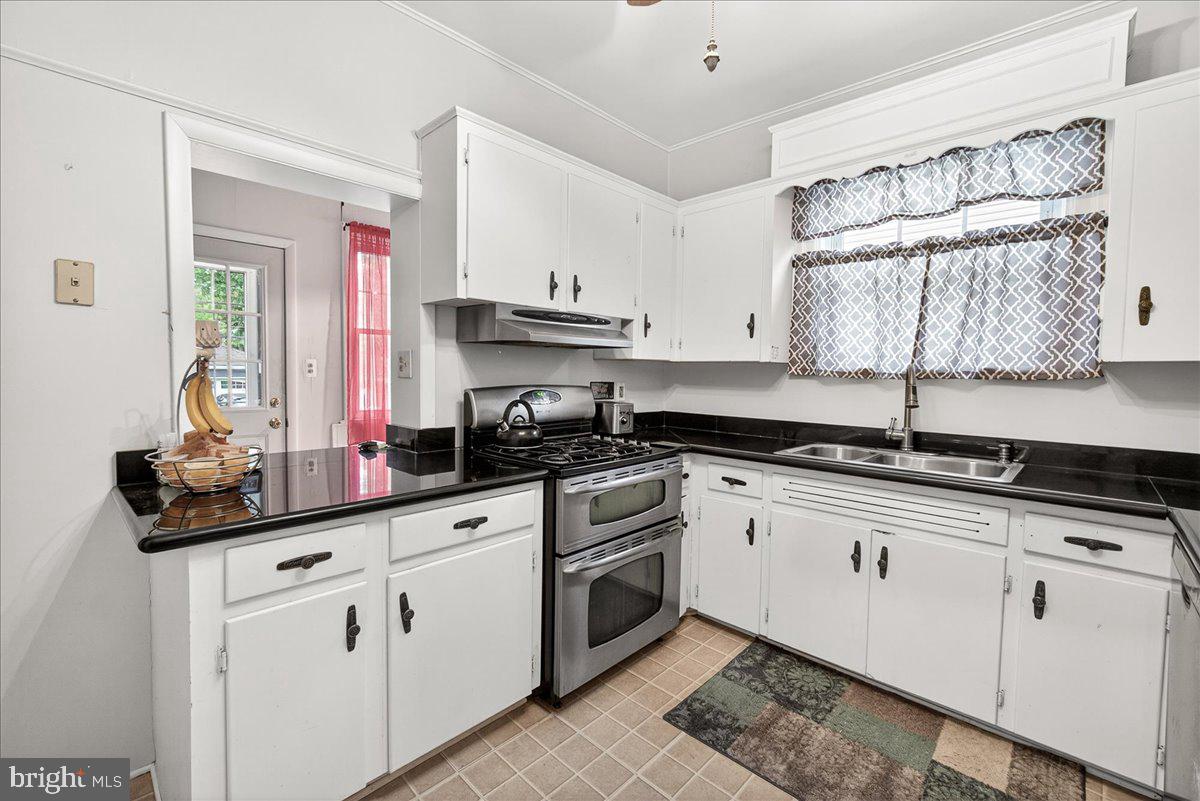 OAK HILL - Residential