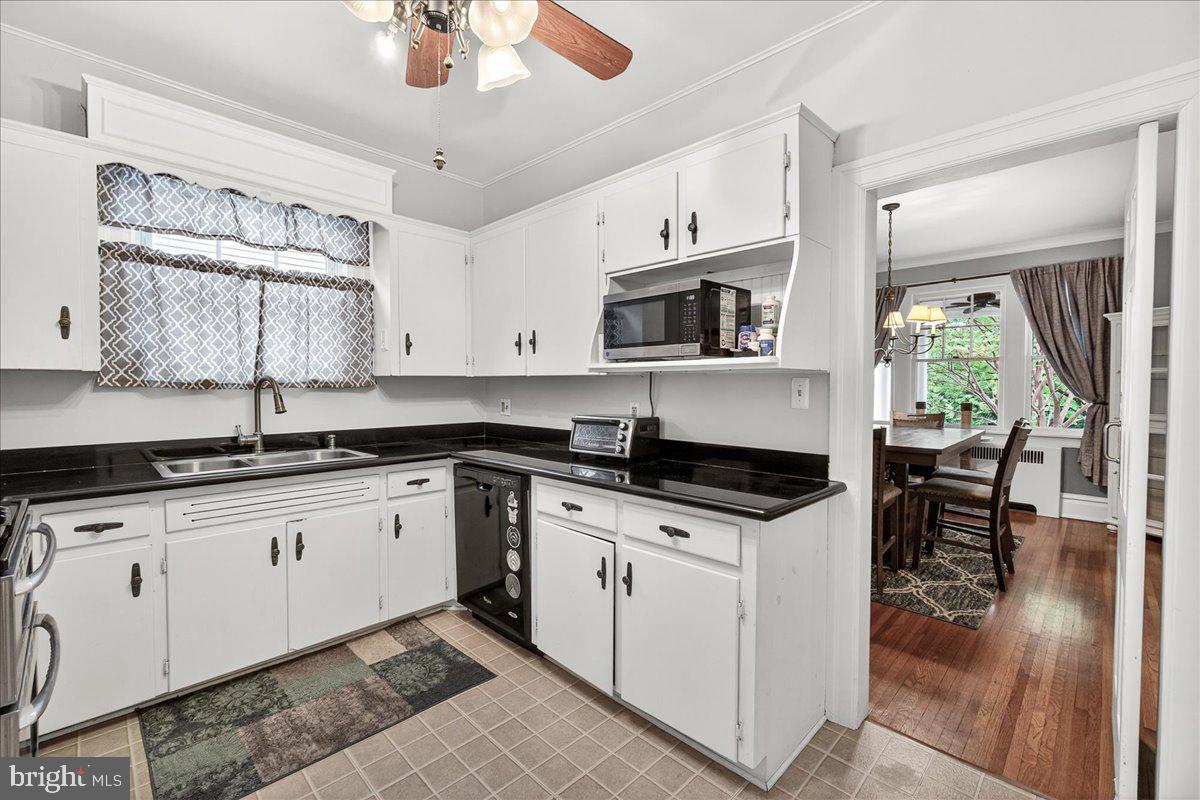 OAK HILL - Residential