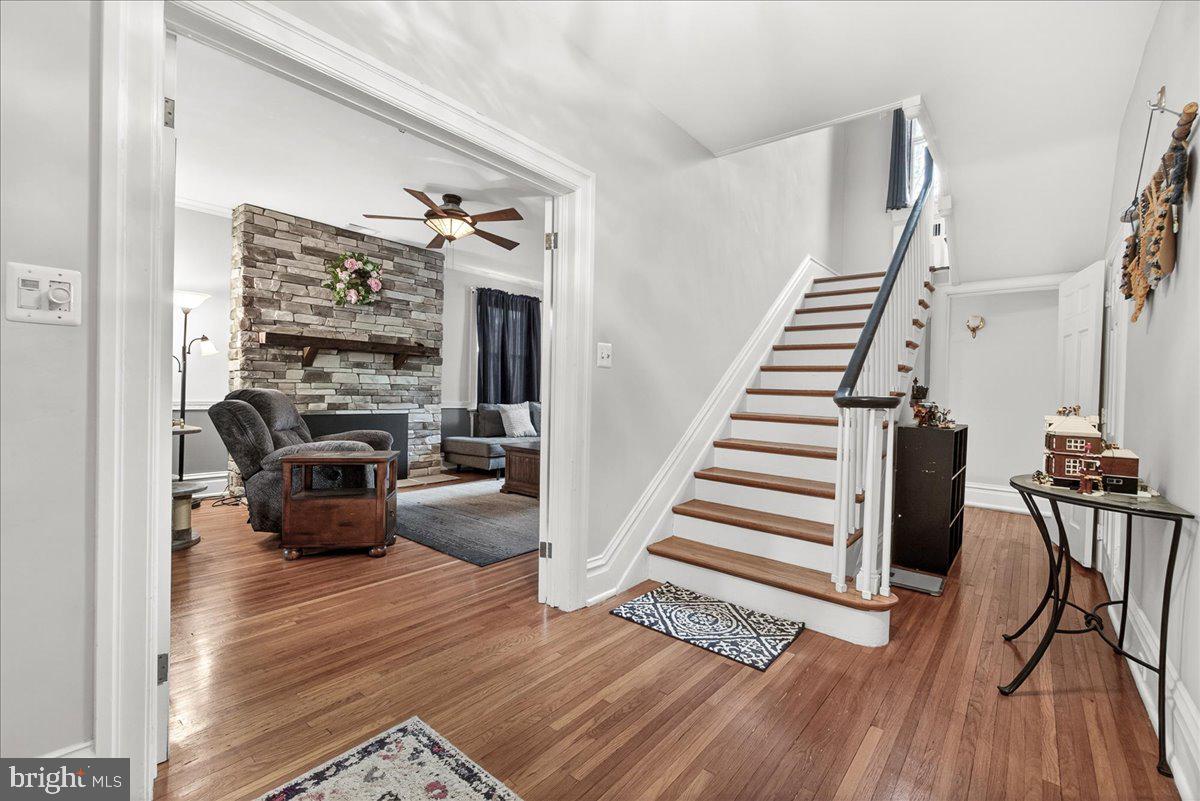 OAK HILL - Residential