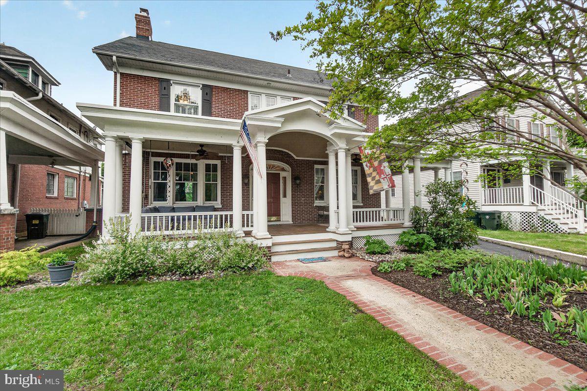 OAK HILL - Residential