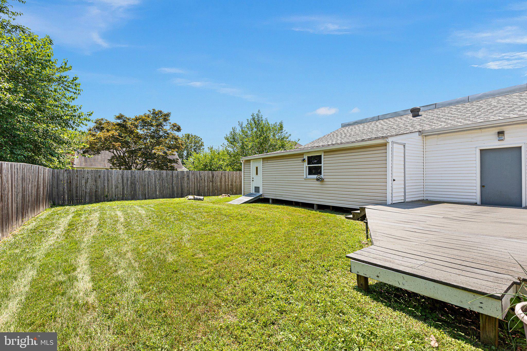 18 HILLVIEW AVENUE