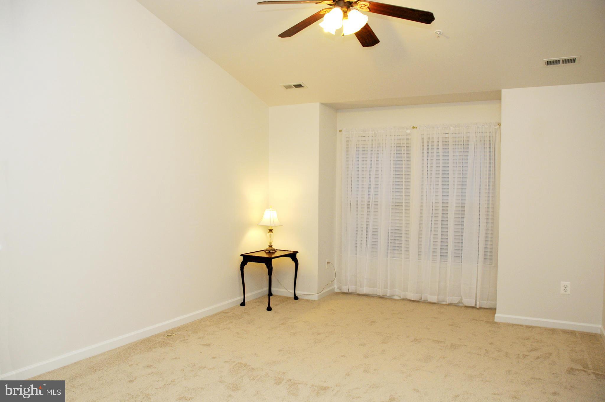 RUSSETT - Residential