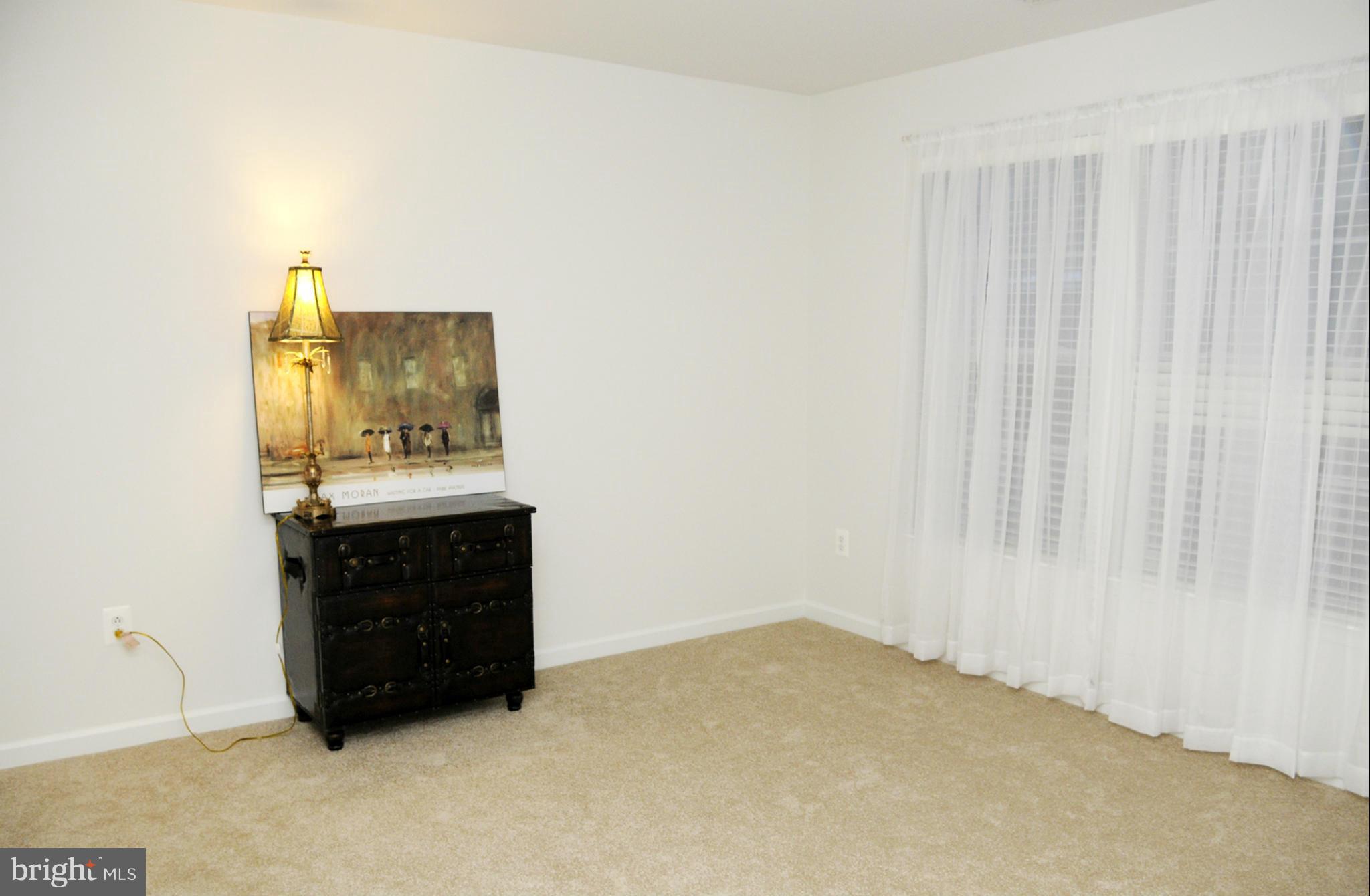 RUSSETT - Residential