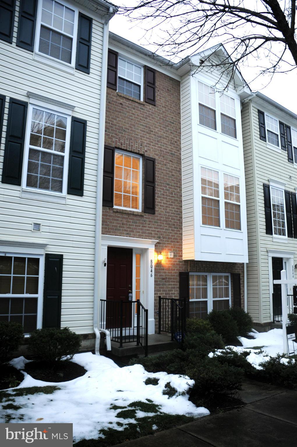 RUSSETT - Residential