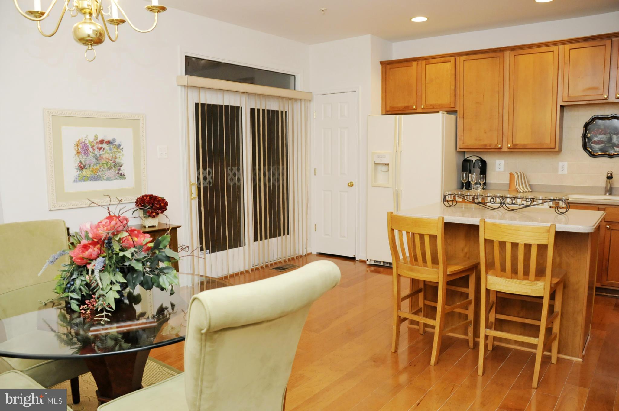 RUSSETT - Residential