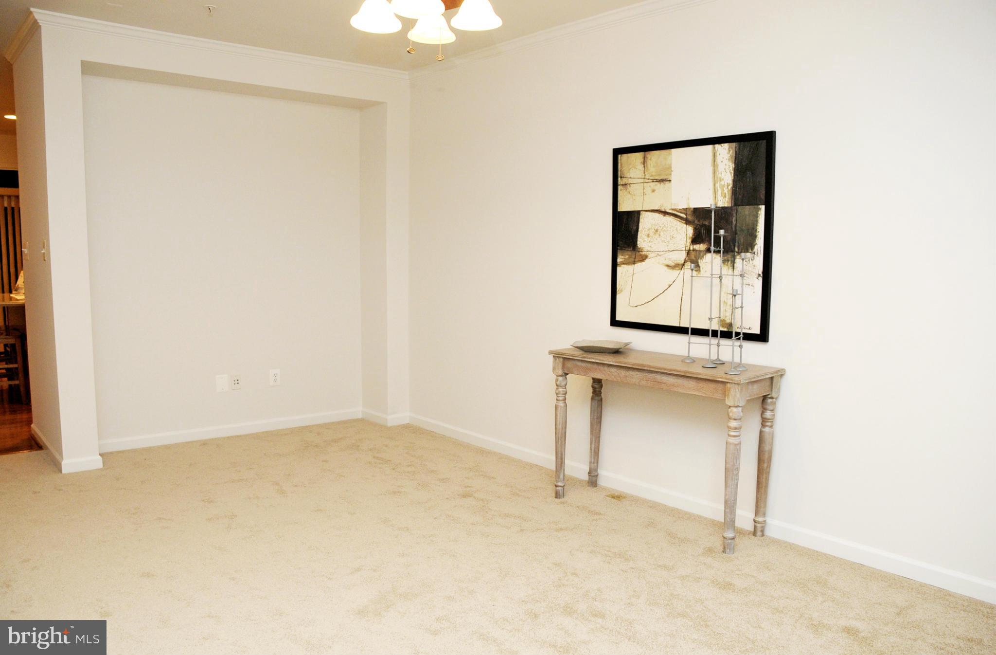 RUSSETT - Residential