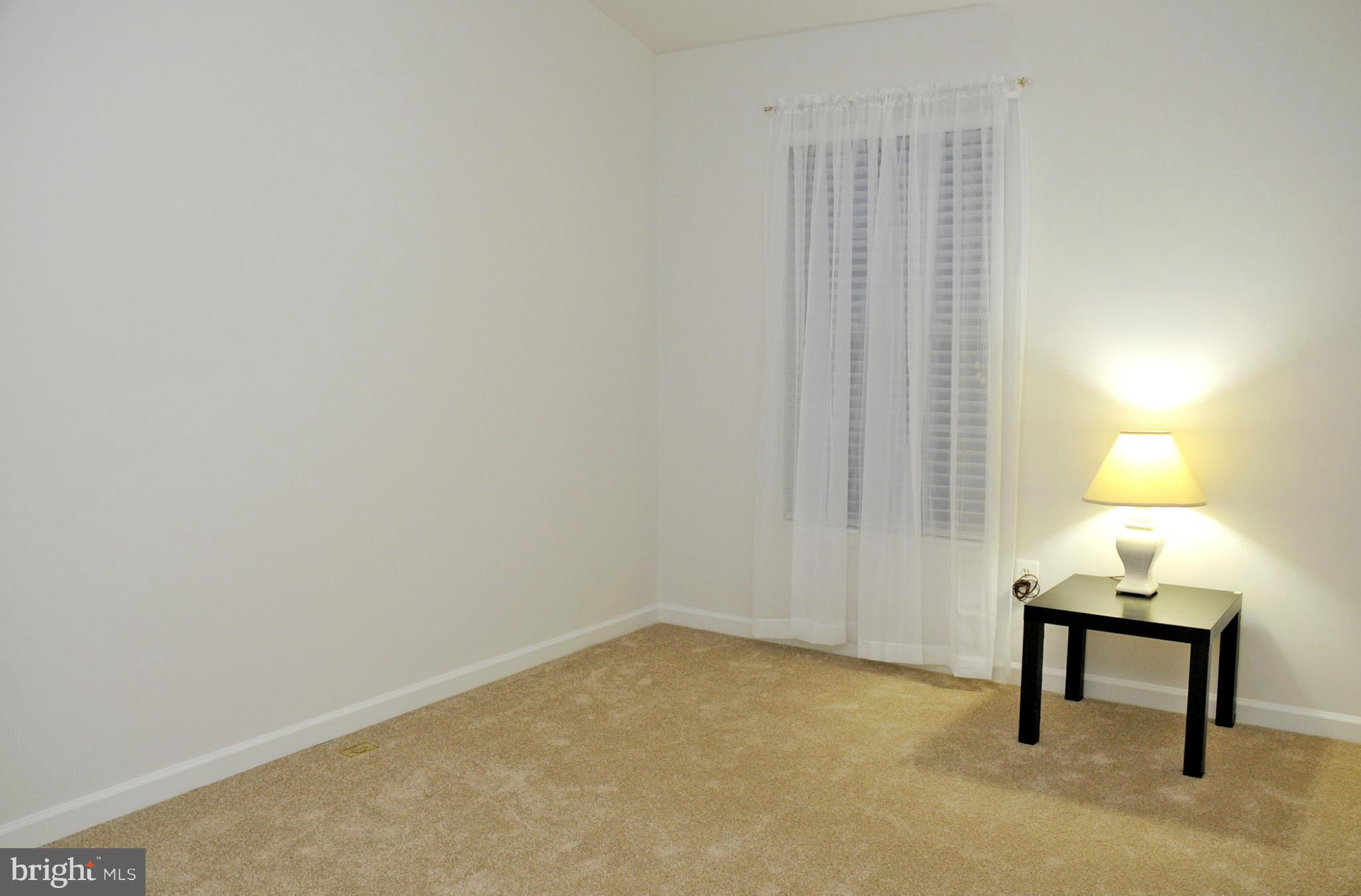 RUSSETT - Residential