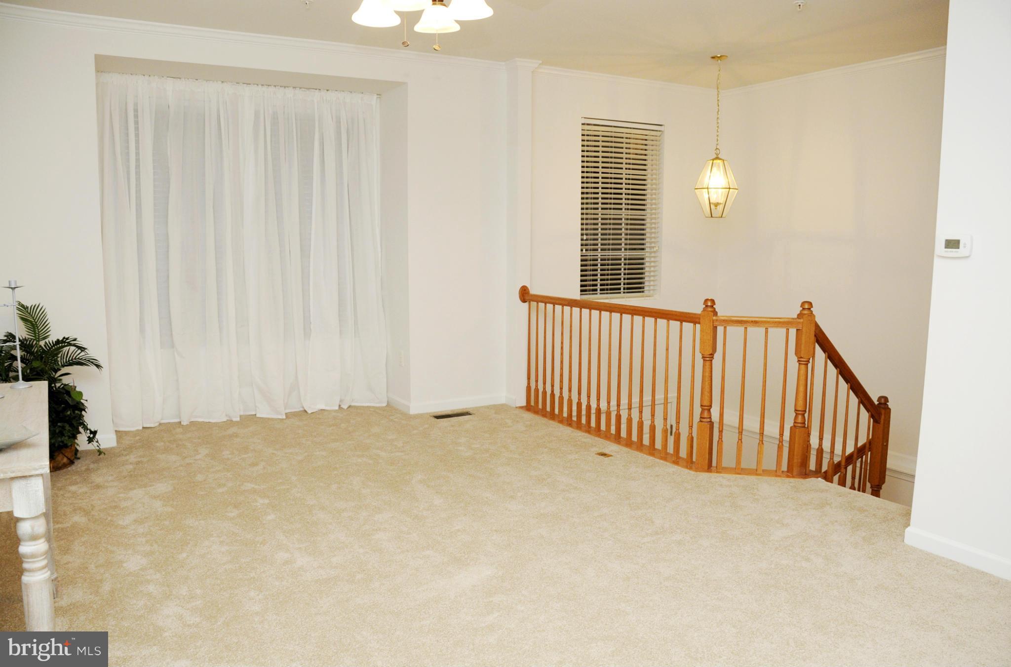 RUSSETT - Residential