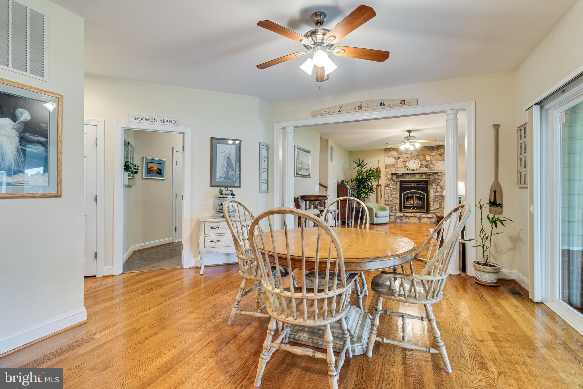 ISLAND CREEK WOODS - Residential