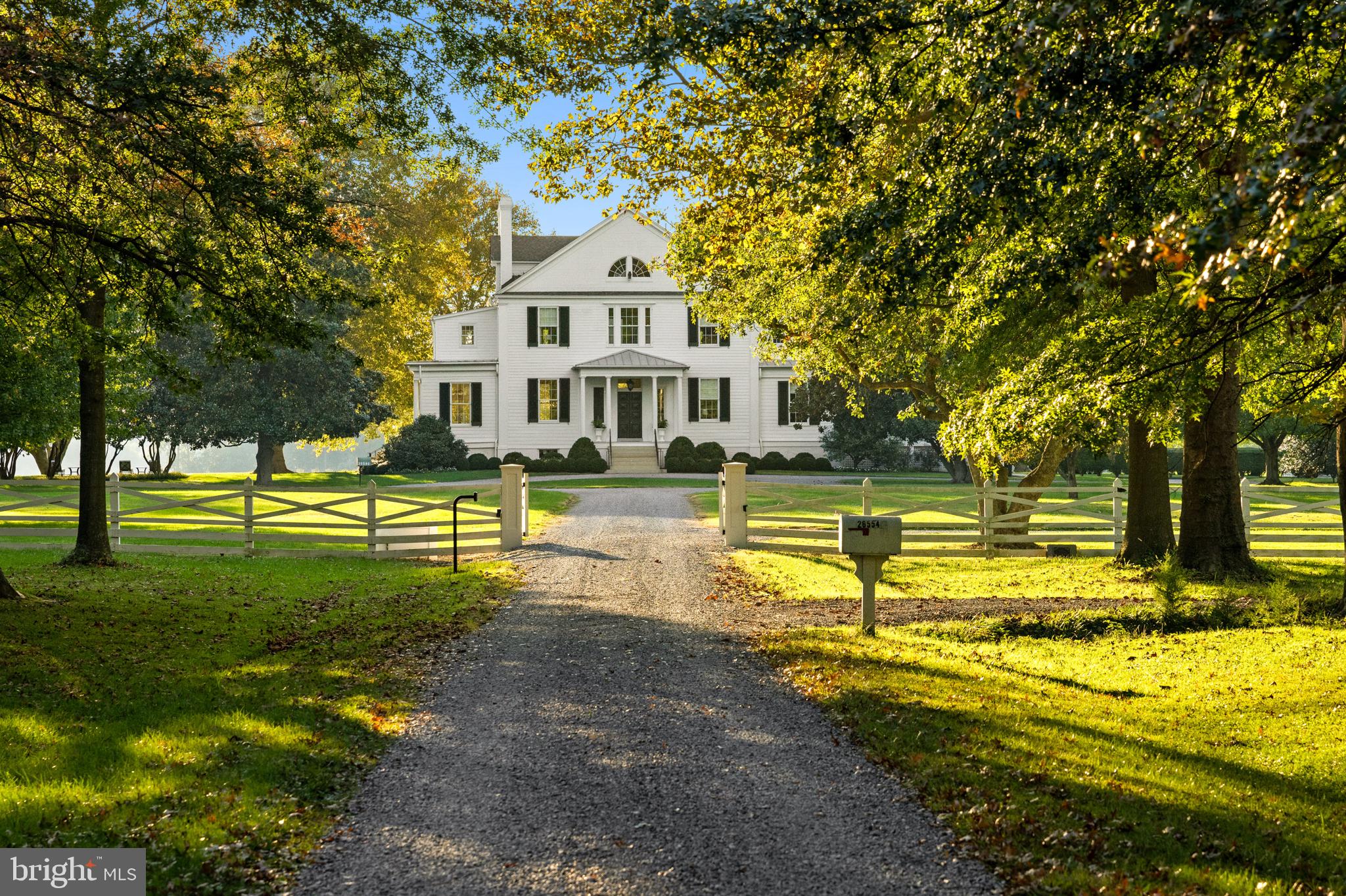 26546 PRESQUILE FARM DRIVE