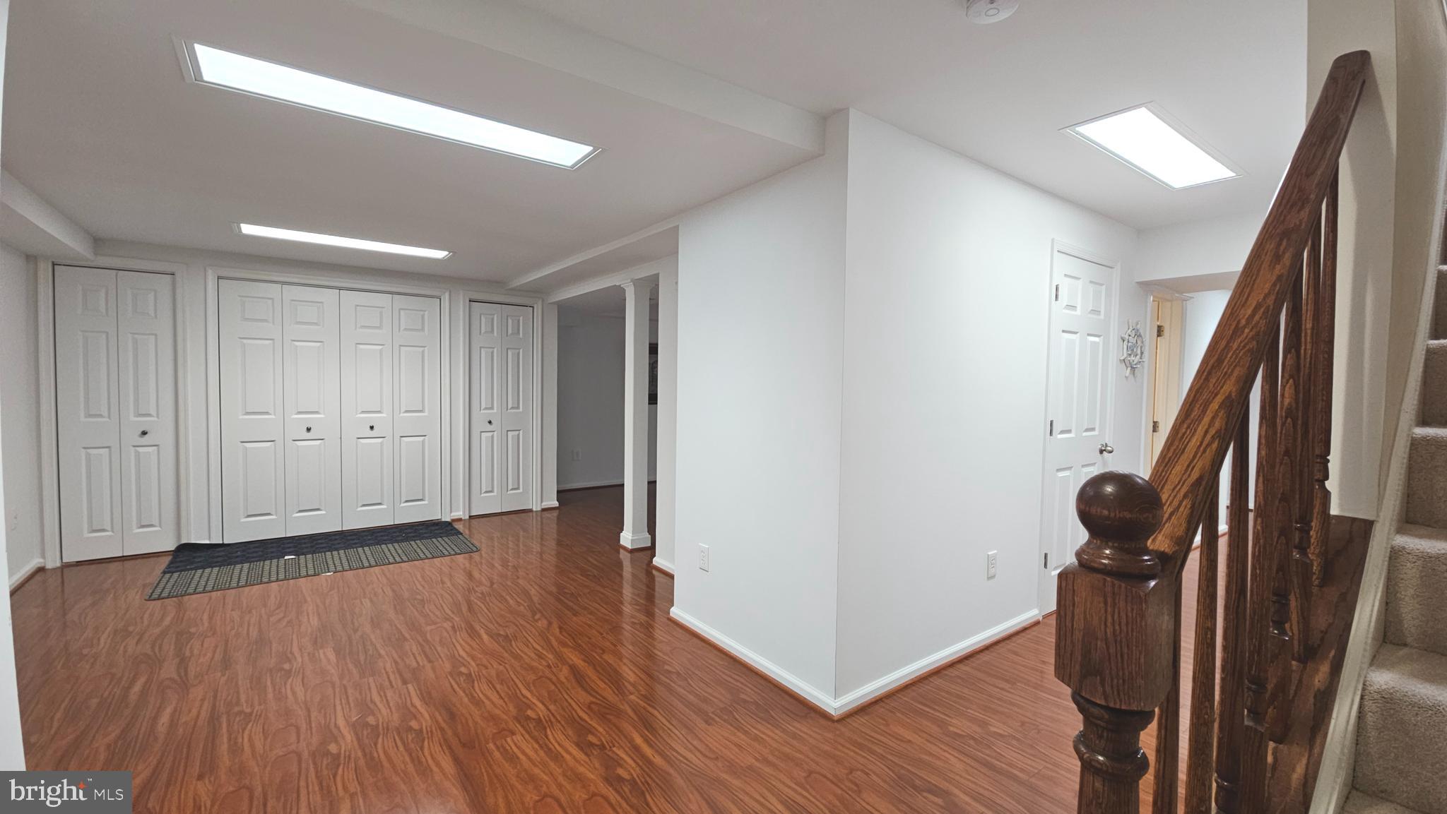 GUNNERS LAKE - Residential Lease