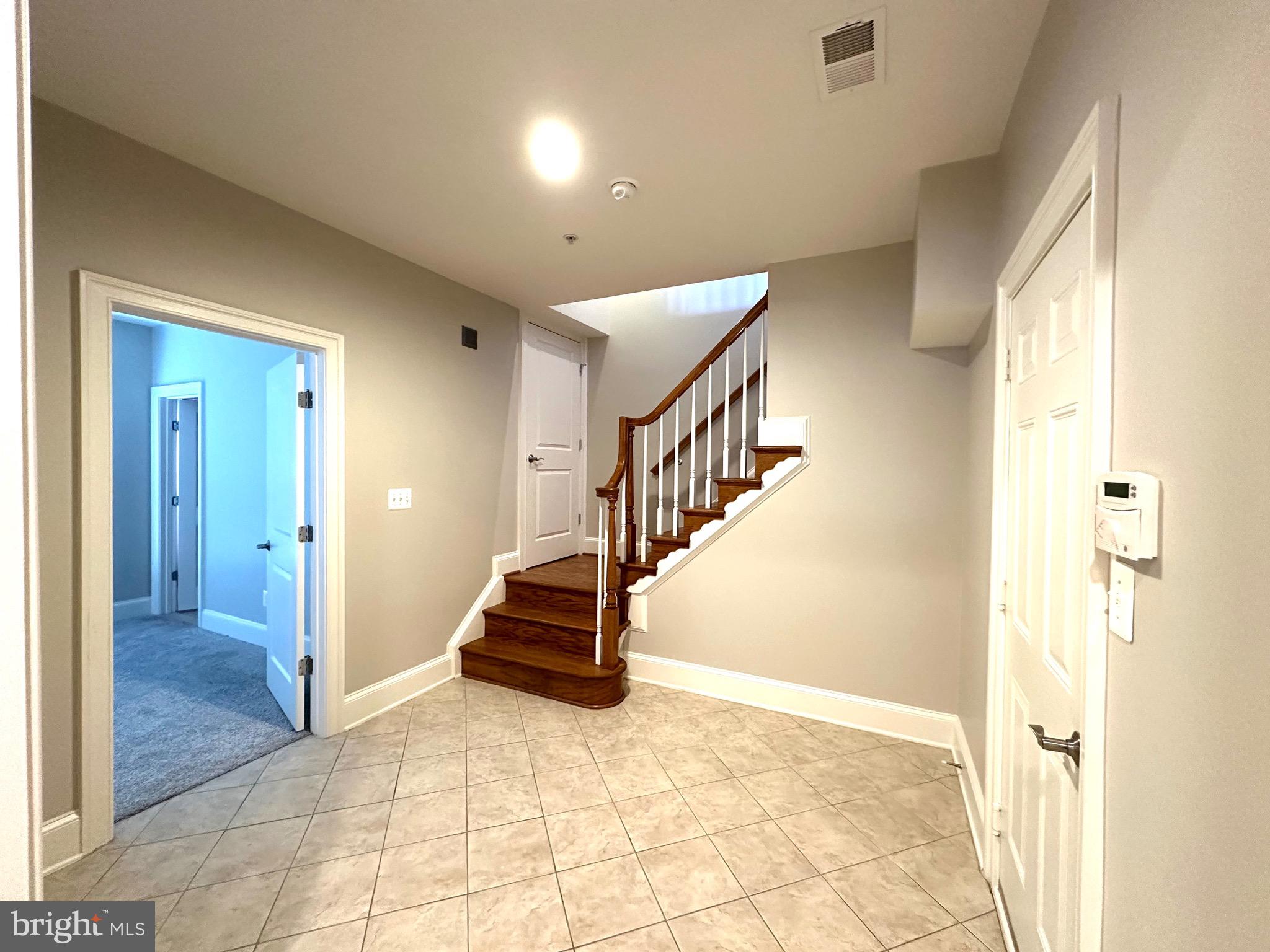 POTOMAC GREENS - Residential Lease