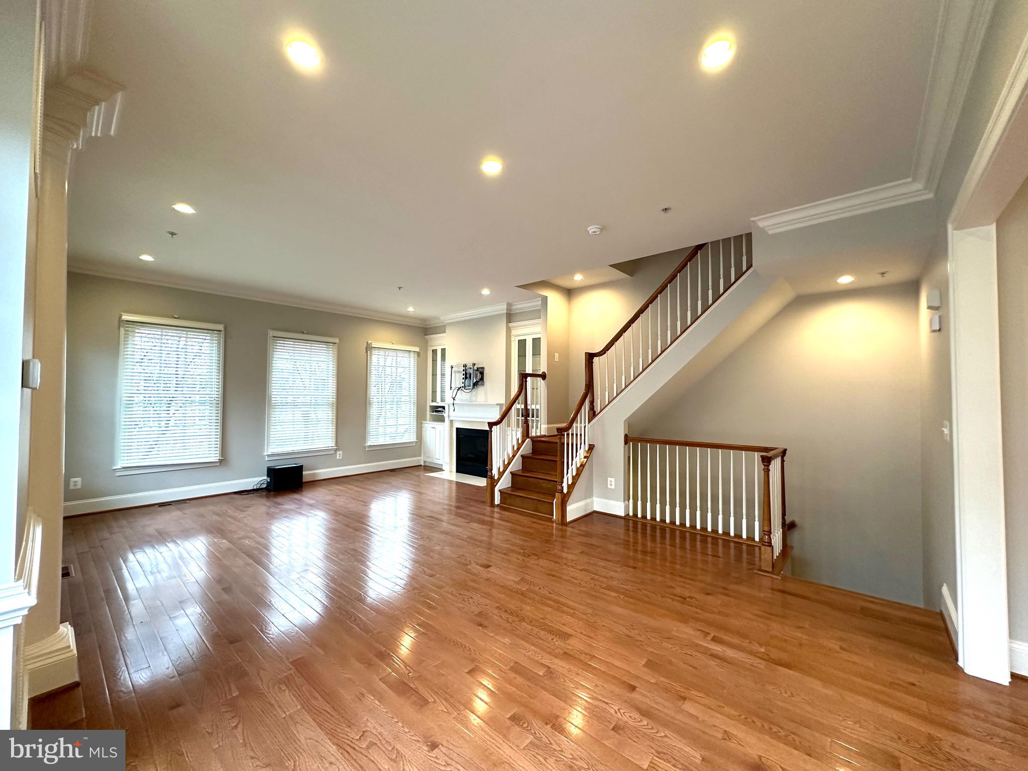 POTOMAC GREENS - Residential Lease