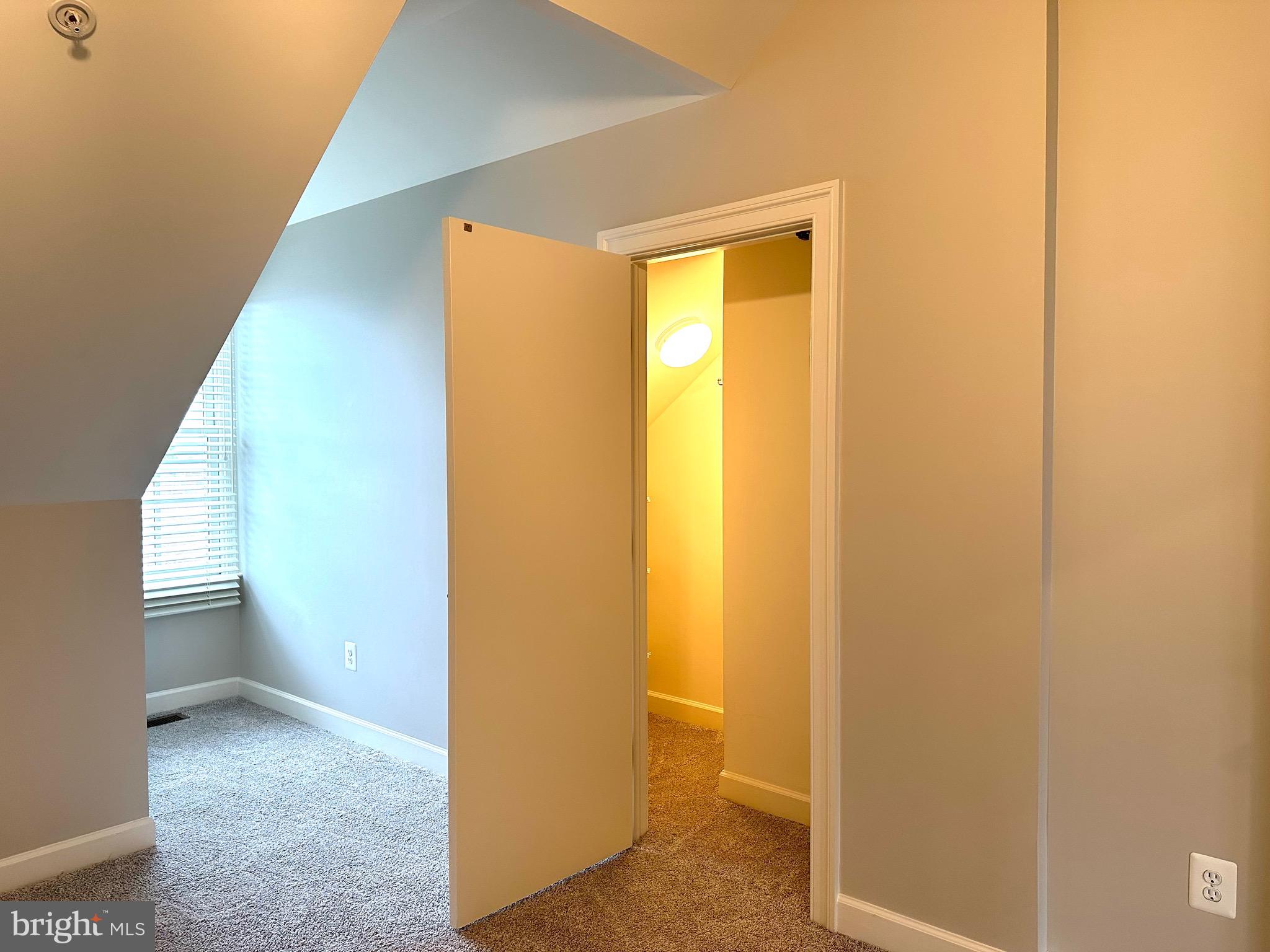 POTOMAC GREENS - Residential Lease