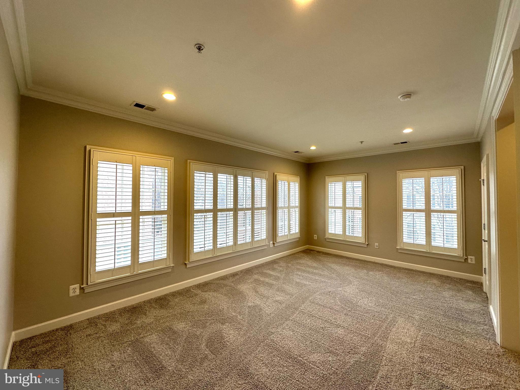 POTOMAC GREENS - Residential Lease