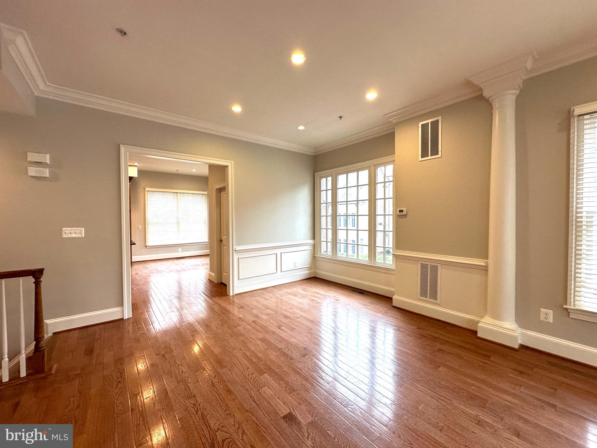 POTOMAC GREENS - Residential Lease