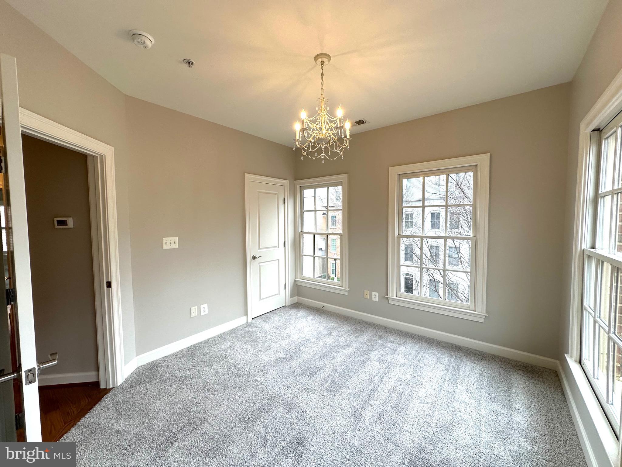 POTOMAC GREENS - Residential Lease