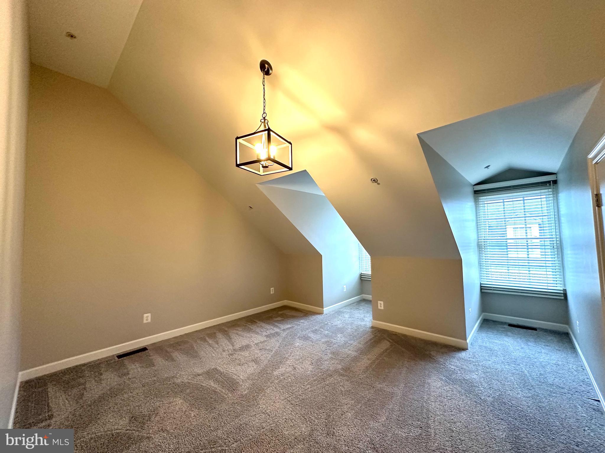 POTOMAC GREENS - Residential Lease