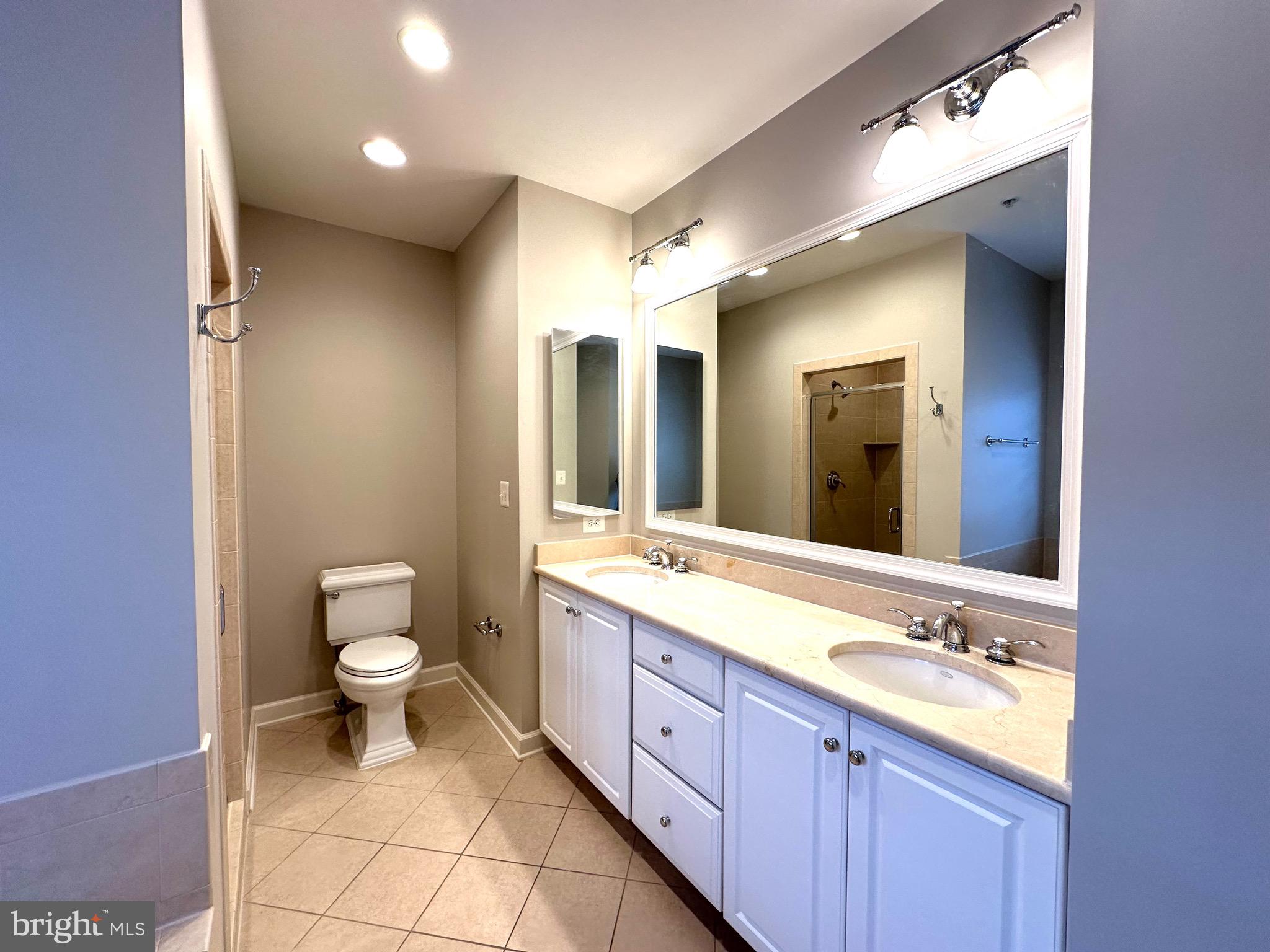 POTOMAC GREENS - Residential Lease