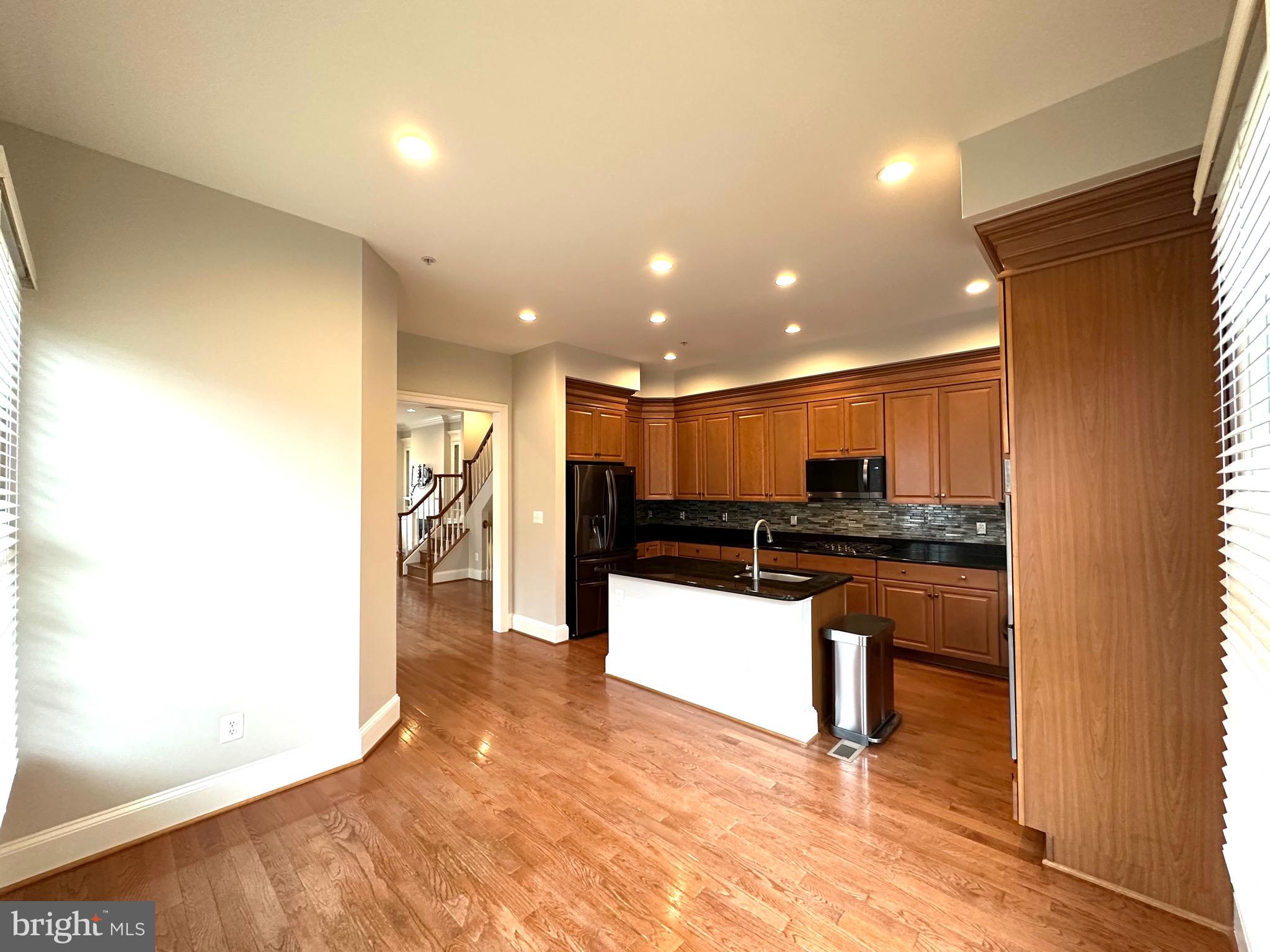 POTOMAC GREENS - Residential Lease