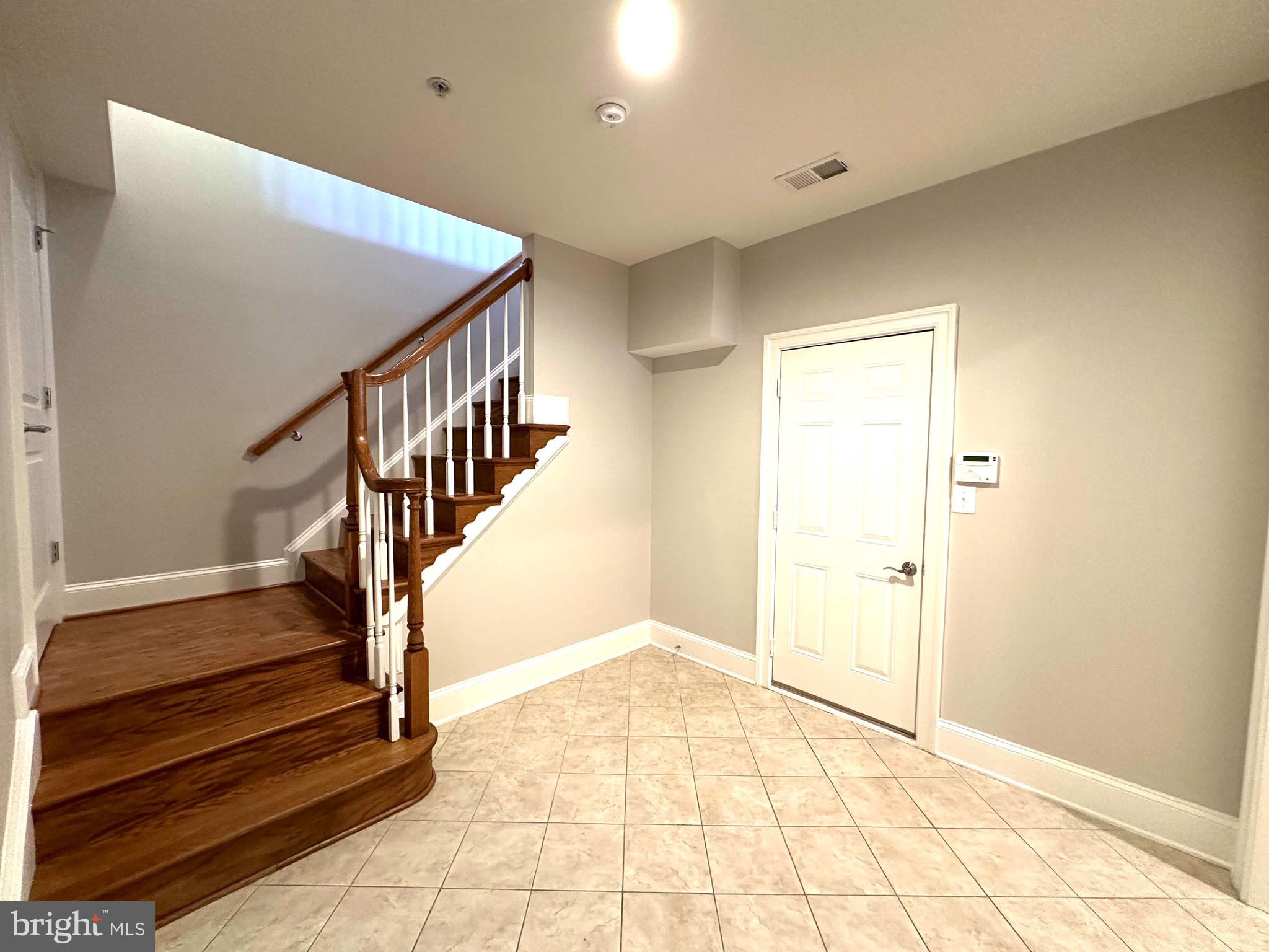 POTOMAC GREENS - Residential Lease