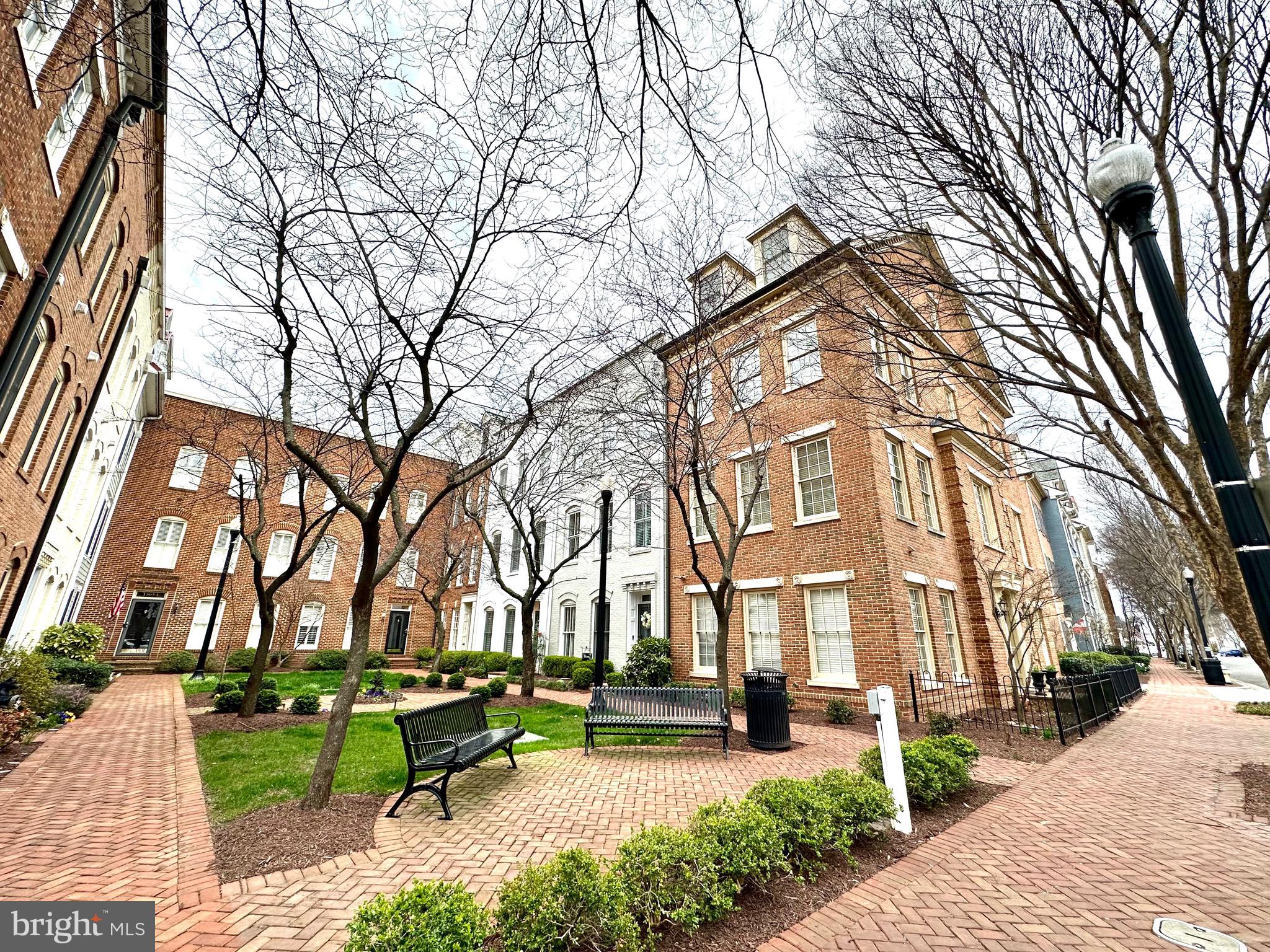 POTOMAC GREENS - Residential Lease