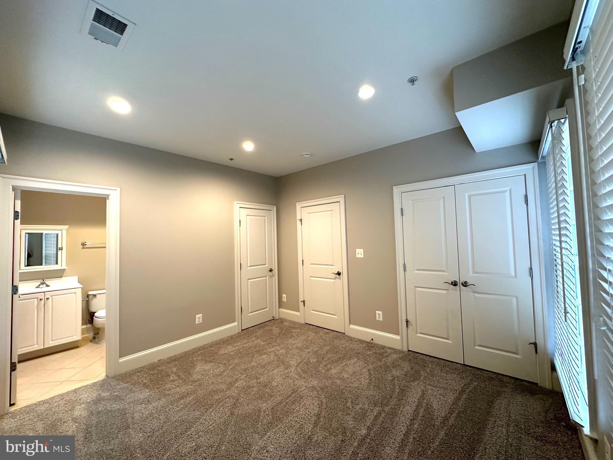 POTOMAC GREENS - Residential Lease