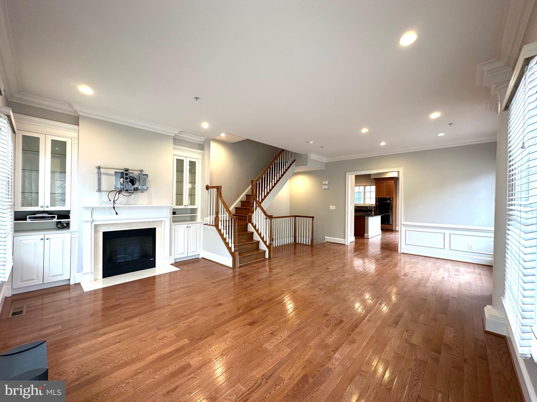 POTOMAC GREENS - Residential Lease