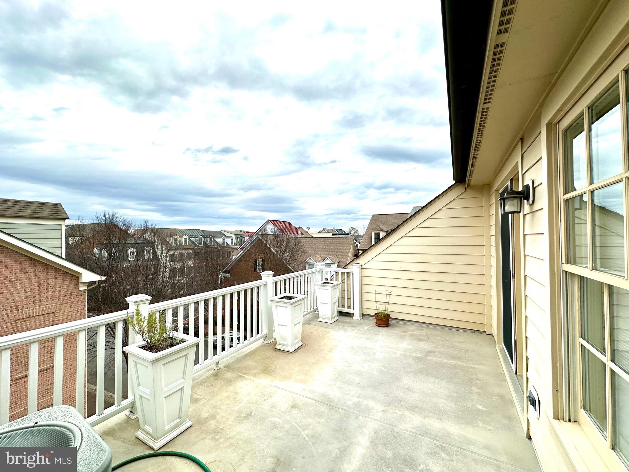 POTOMAC GREENS - Residential Lease