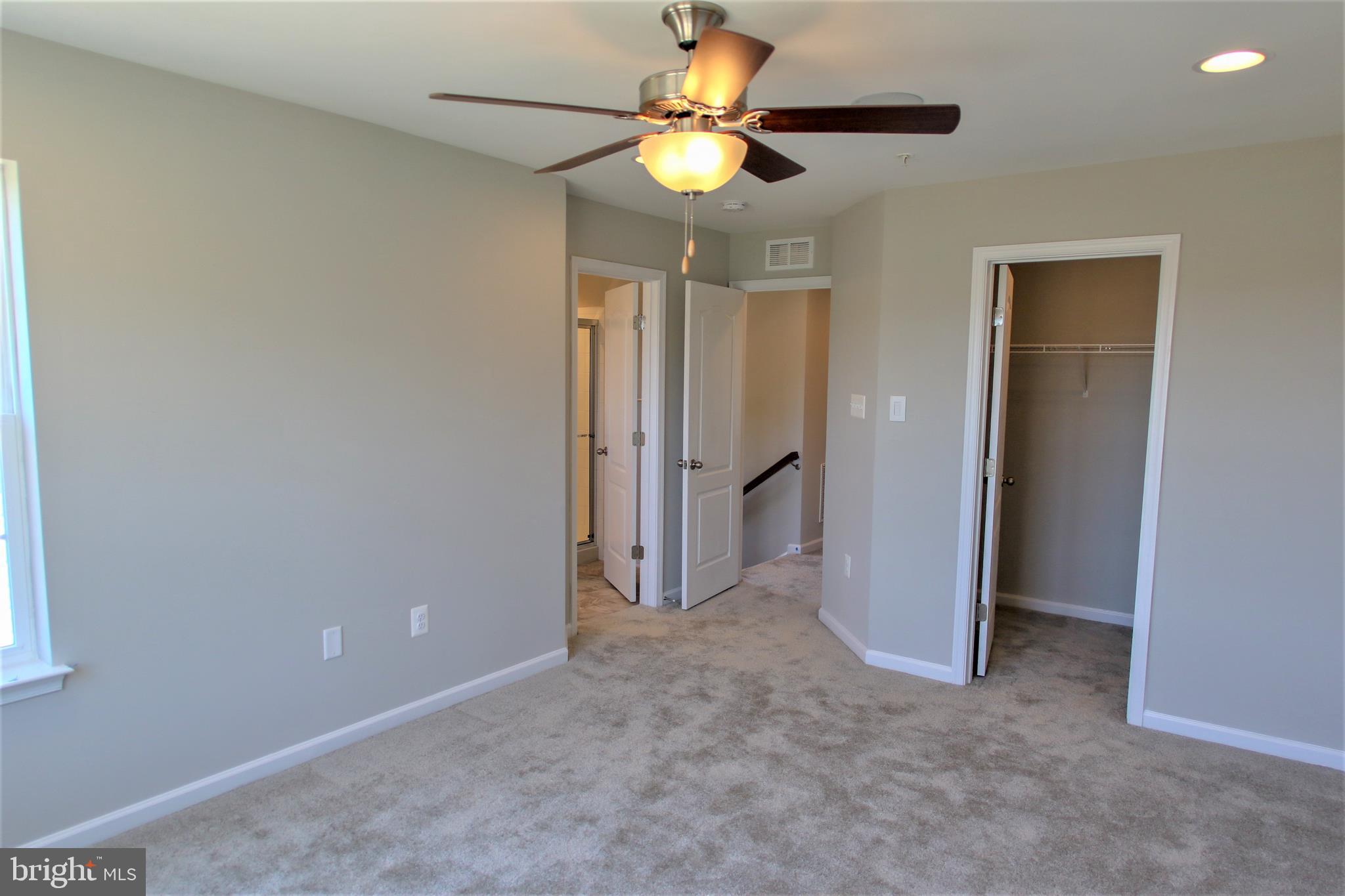 BRIAR RUN - Residential