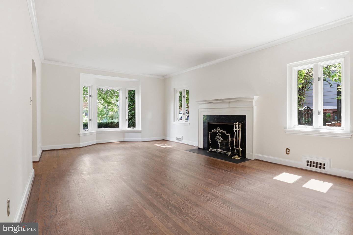 2620 FORT SCOTT DRIVE