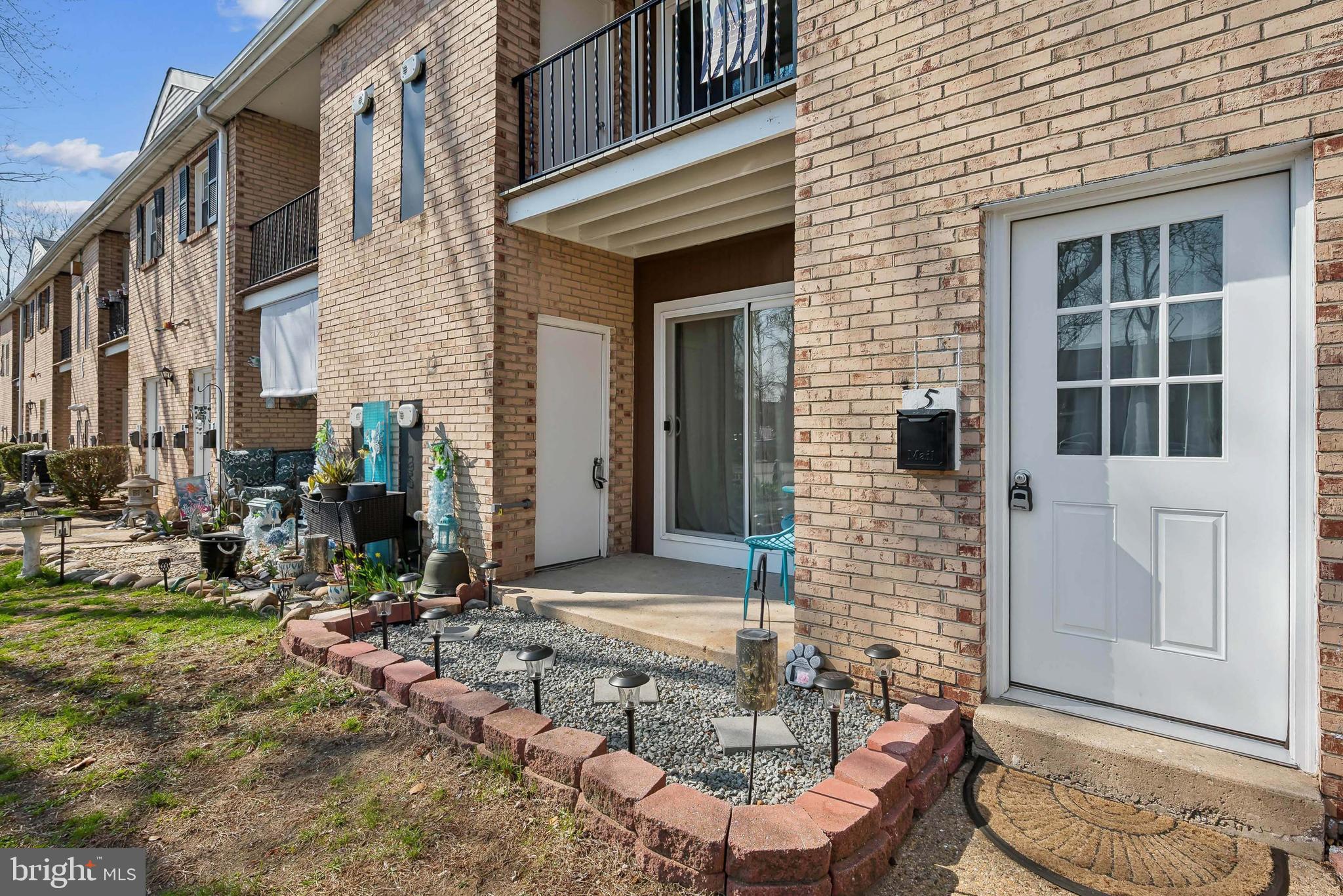 1294 COOPER STREET C5