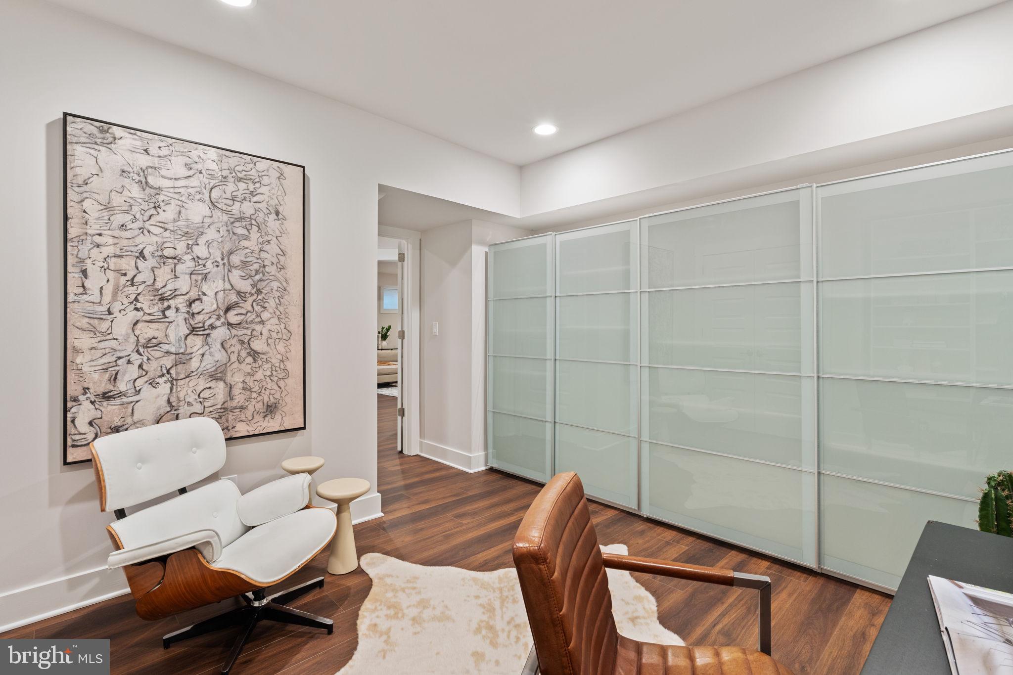 GEORGE WASHINGTON PARK - Residential