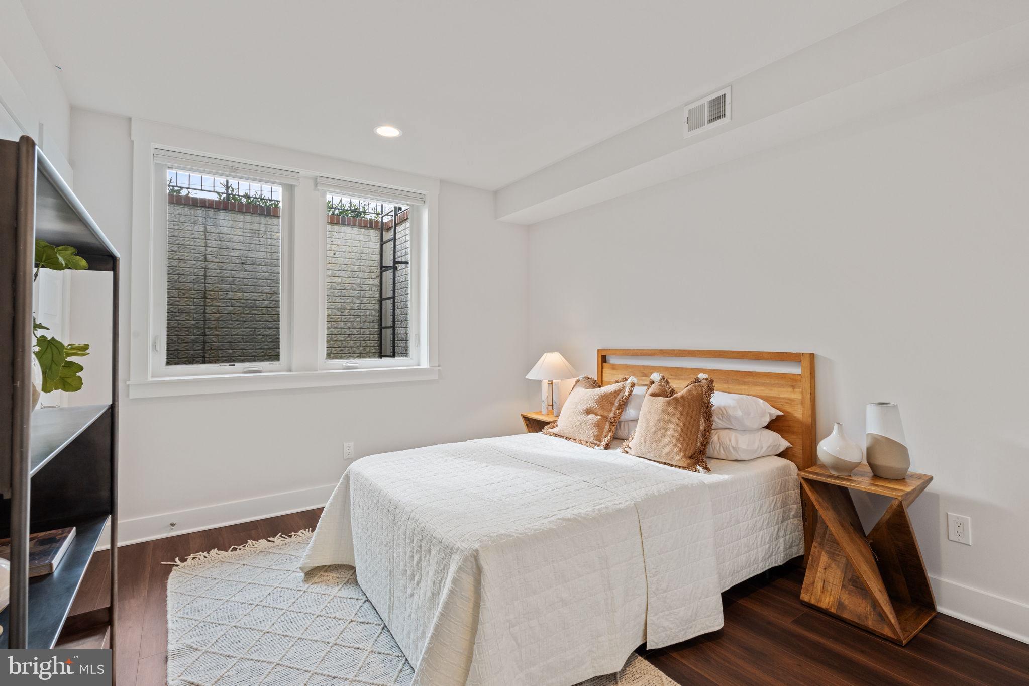 GEORGE WASHINGTON PARK - Residential