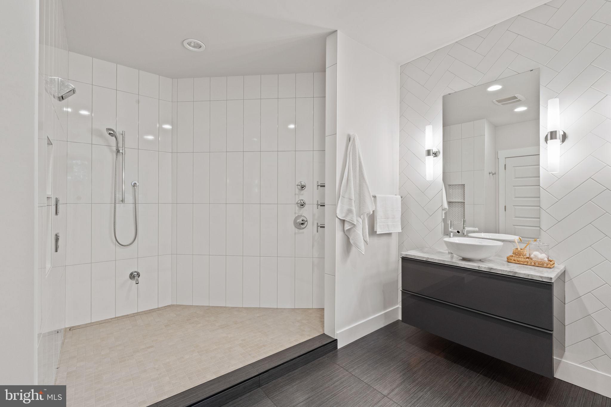 GEORGE WASHINGTON PARK - Residential