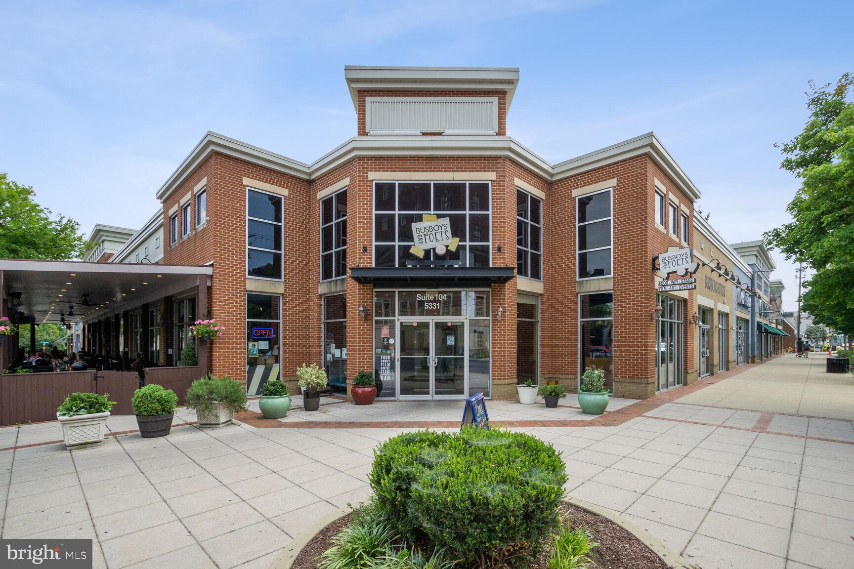 EYA ARTS DISTRICT - Residential